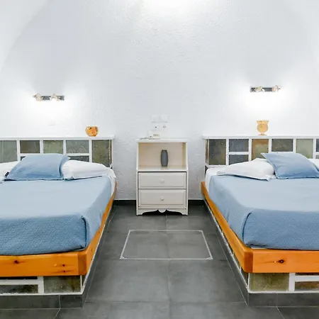 Апарт-отель Kafieris Blue Caldera 3*