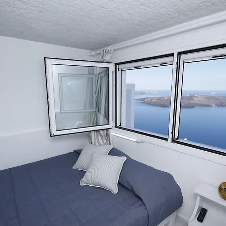Kafieris Blue Caldera Apartmán *