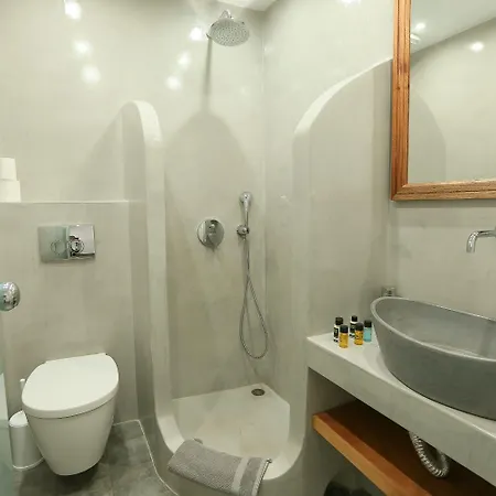 Kafieris Blue Caldera * فِروستيفاني