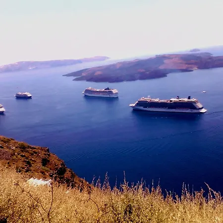 Kafieris Blue Caldera شقة فِروستيفاني